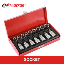 Socket